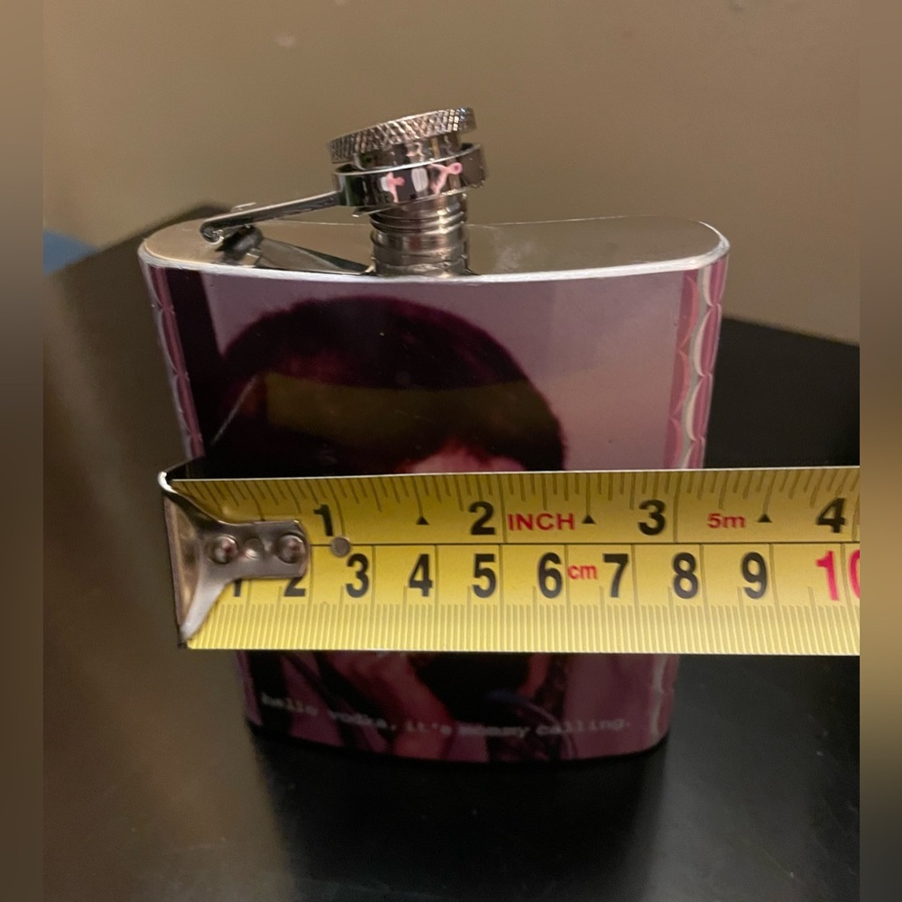 Patterned Flask - Picture 9 of 9